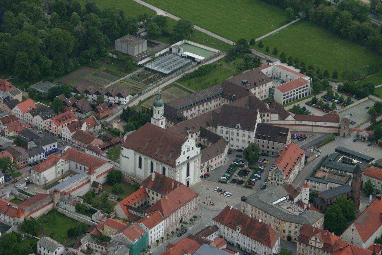 Bischoefliches Seminar St. Willibald Eichstätt Exteriör bild